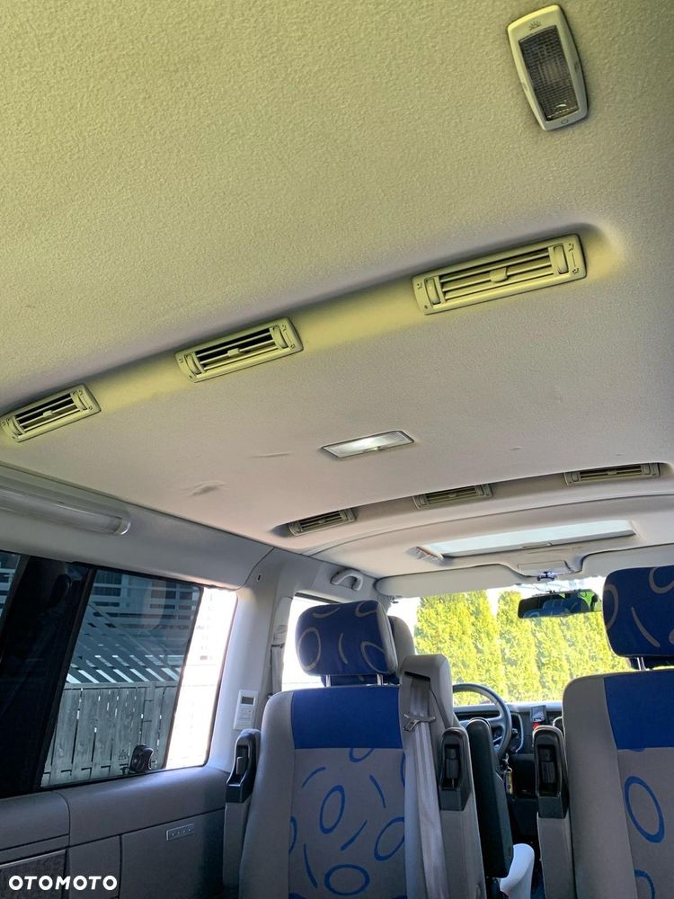 Volkswagen Multivan TDI - 10