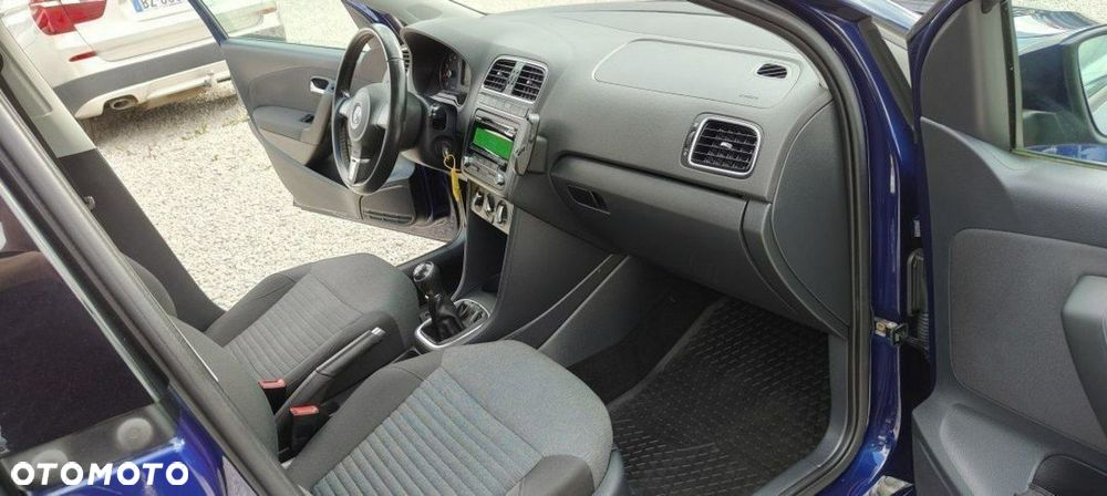 Volkswagen Polo - 13