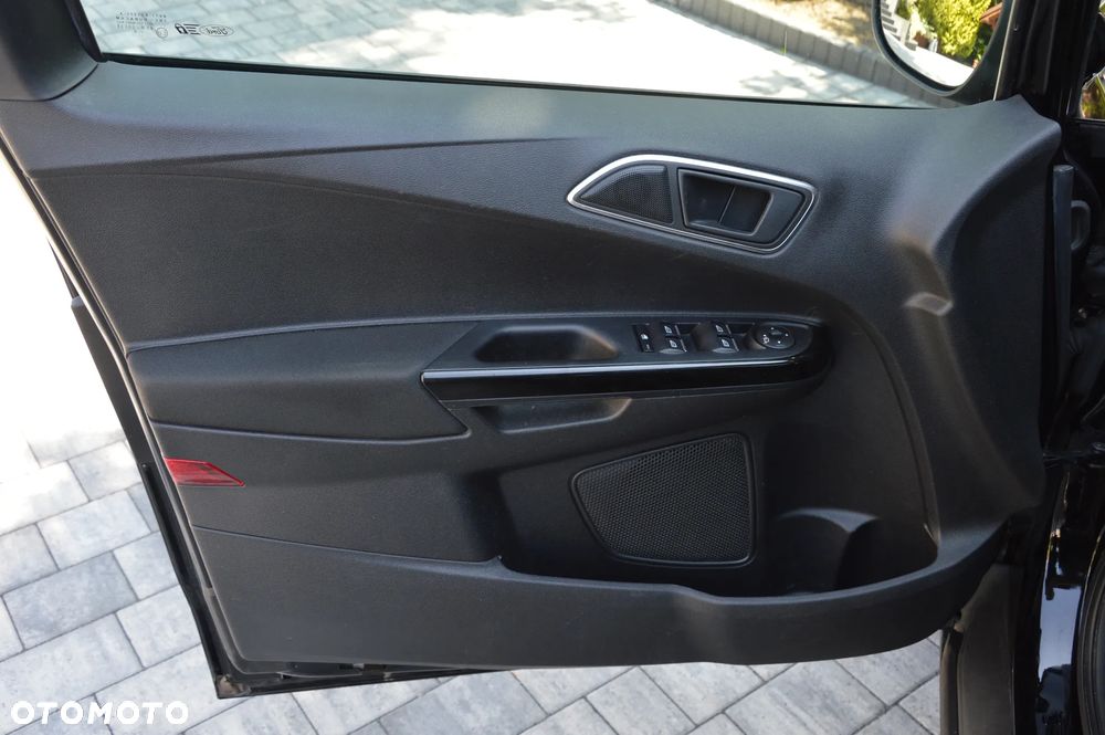 Ford B-MAX - 22