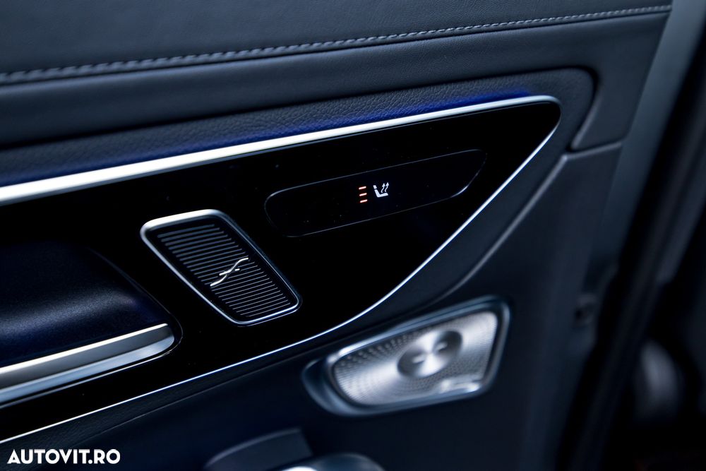 Mercedes-Benz GLC 300 e 4MATIC - 22