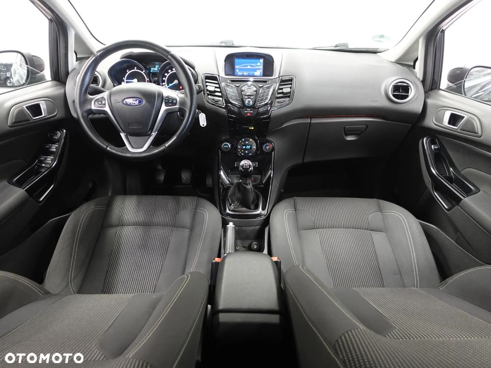 Ford Fiesta 1.5 TDCi Celebration - 28