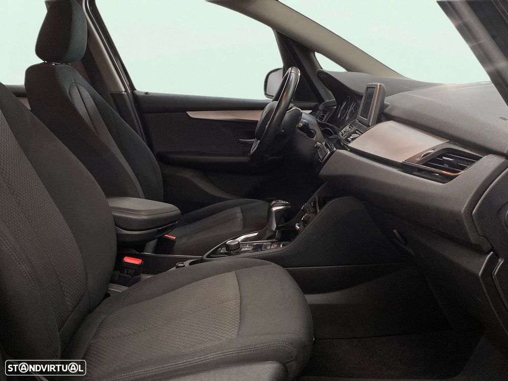 BMW 225xe Active Tourer Advantage - 14