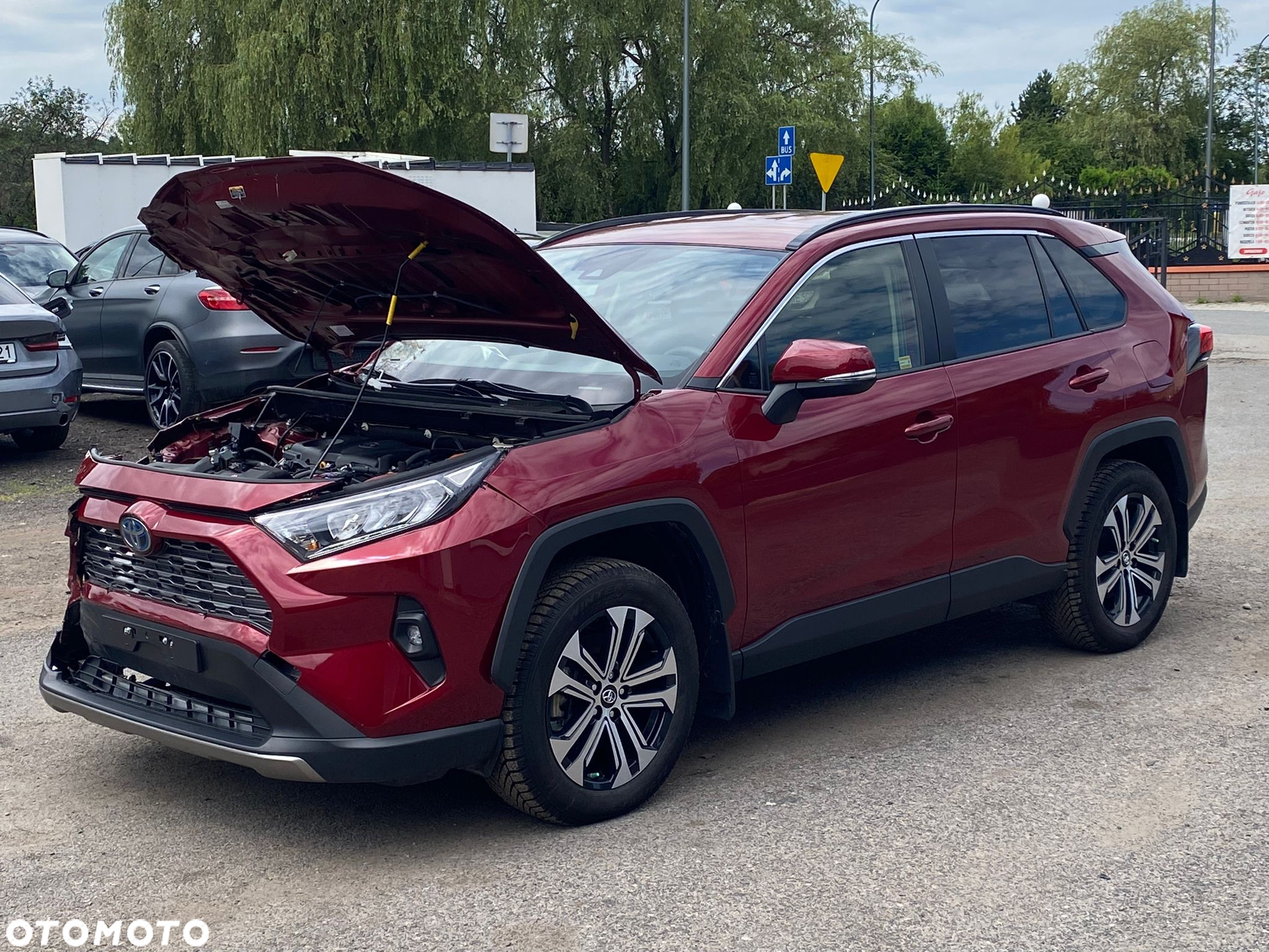 Toyota RAV4 - 9