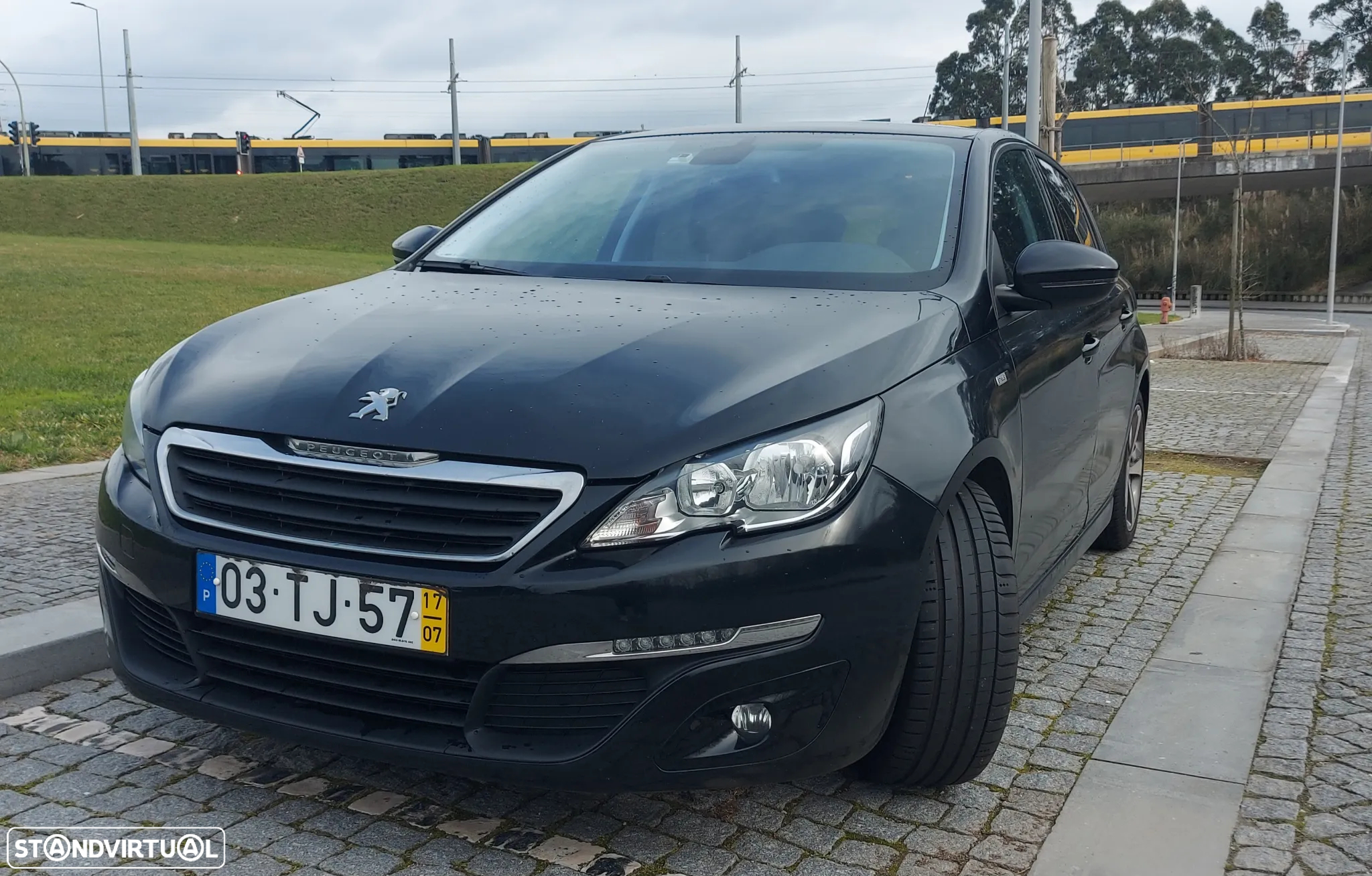 Peugeot 308 1.6 BlueHDi Style J17 - 15