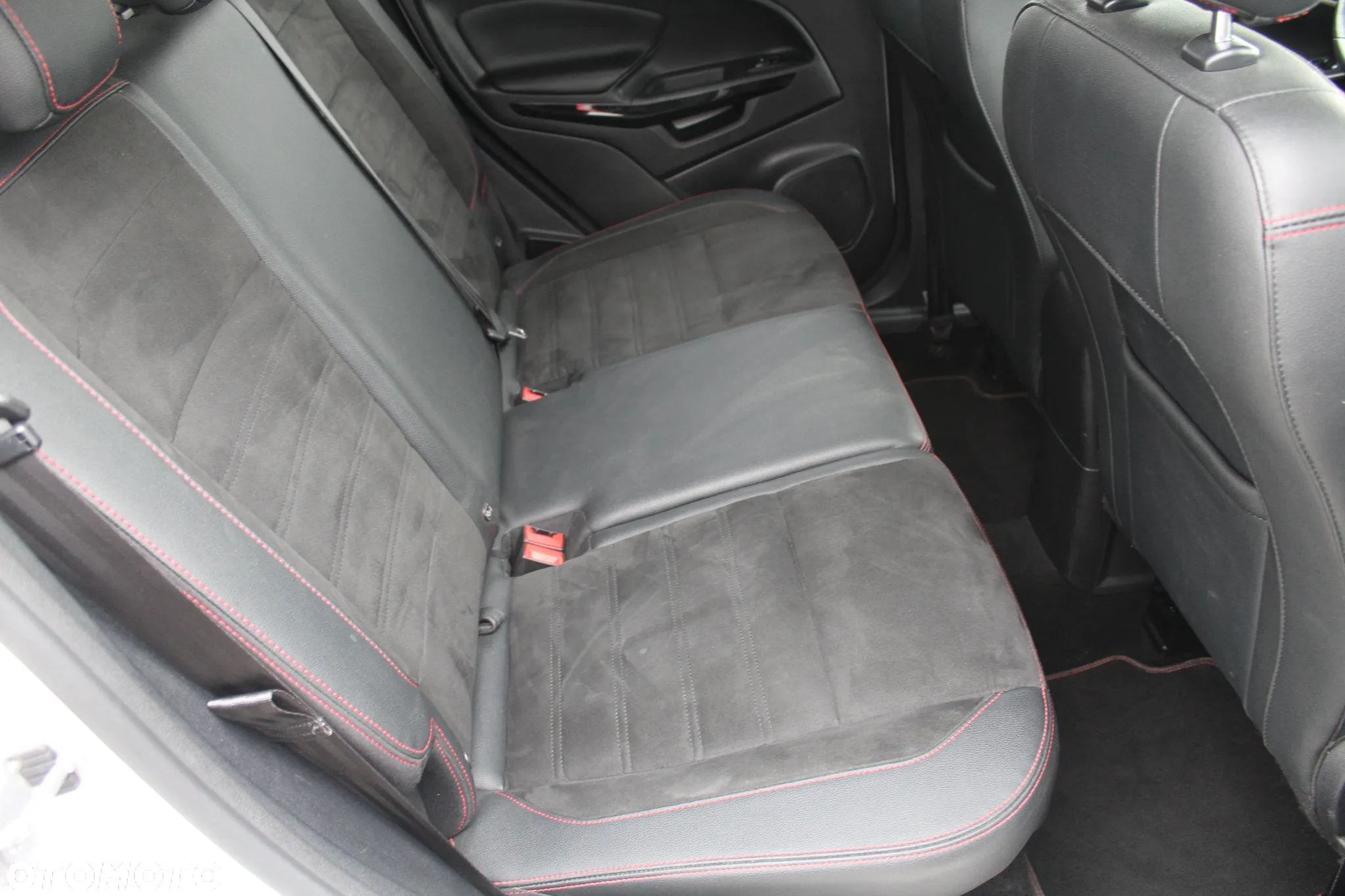 Ford EcoSport 1.0 EcoBoost ST-Line Black ASS - 21