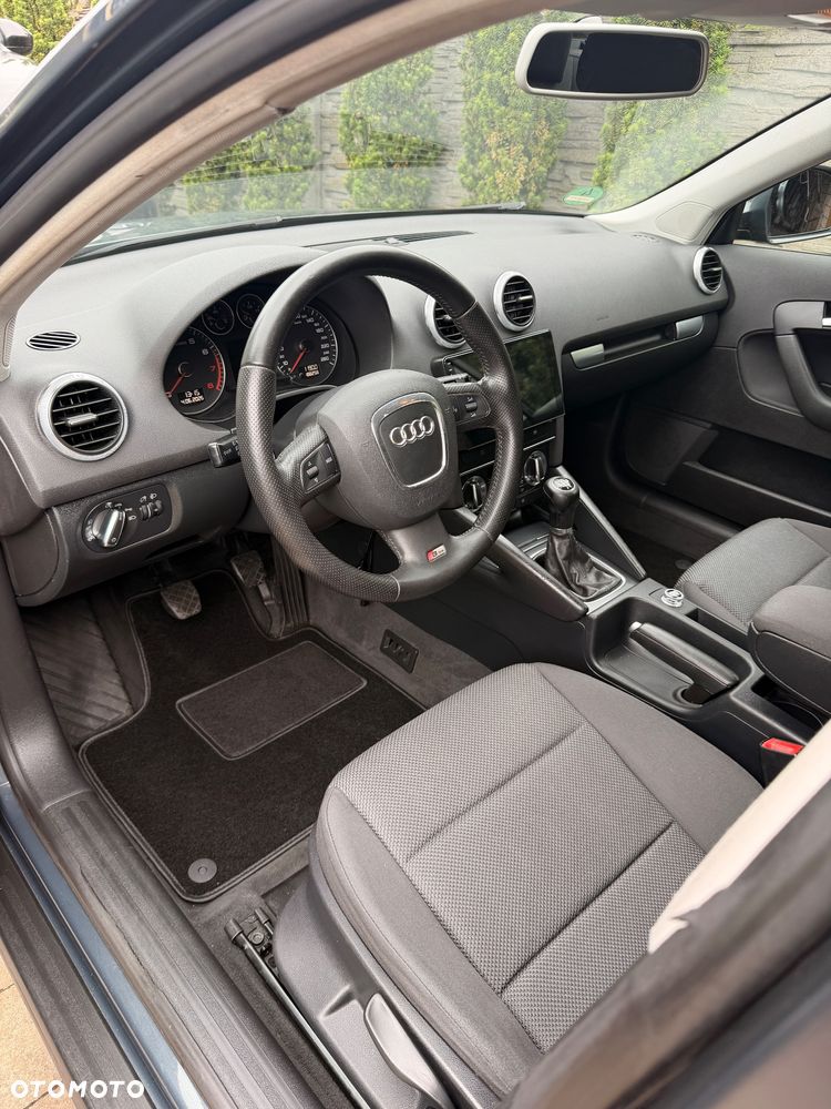 Audi A3 Sportback 1.6 Ambition - 29