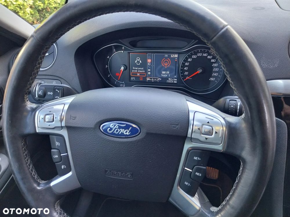 Ford S-Max 2.0 TDCi DPF Titanium - 26
