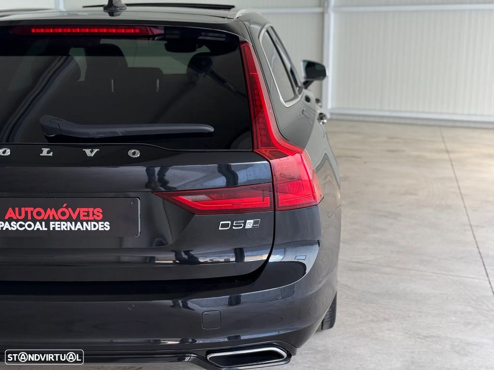 Volvo V90 D5 AWD Geartronic R Design - 33