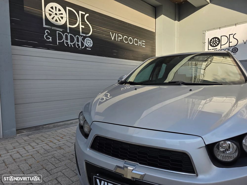 Chevrolet Aveo 1.3 VCDi LTZ - 27