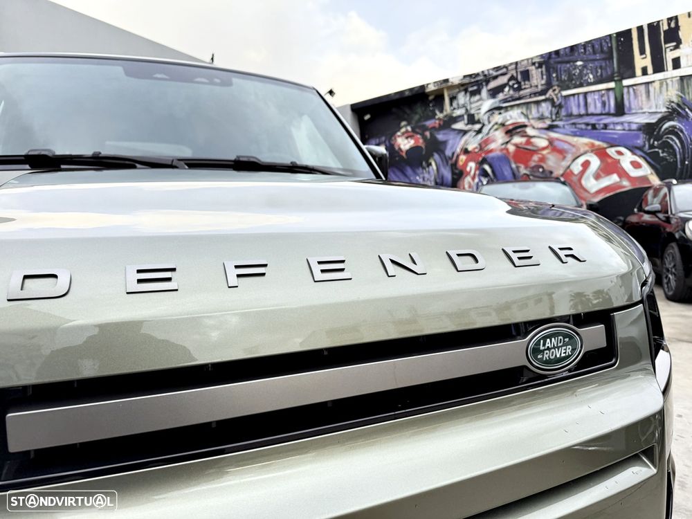 Land Rover Defender 2.0 P400e 110 AWD X-Dynamic SE - 57