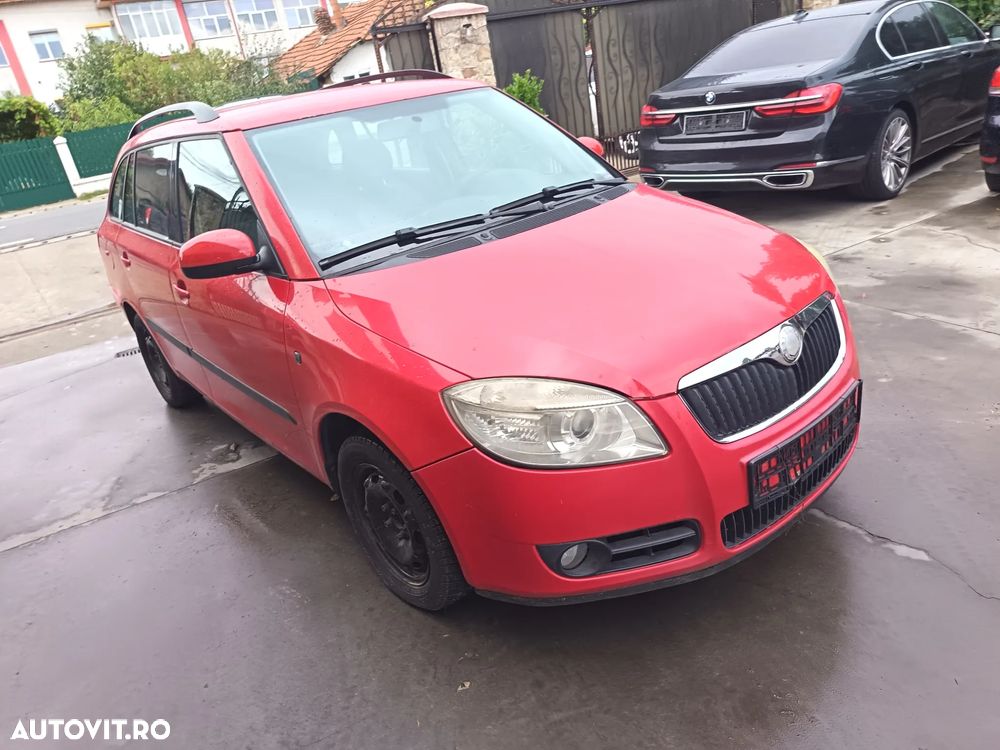 Dezmembram Skoda FAbia 2 break an fabr 2010 1.2 b - 3