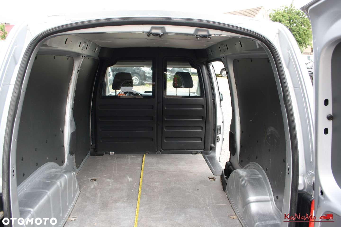 Volkswagen Caddy - 13