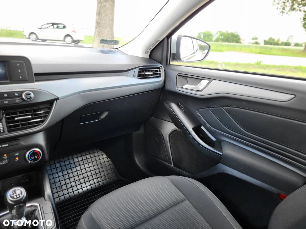 Ford Focus 1.5 EcoBlue Trend - 12
