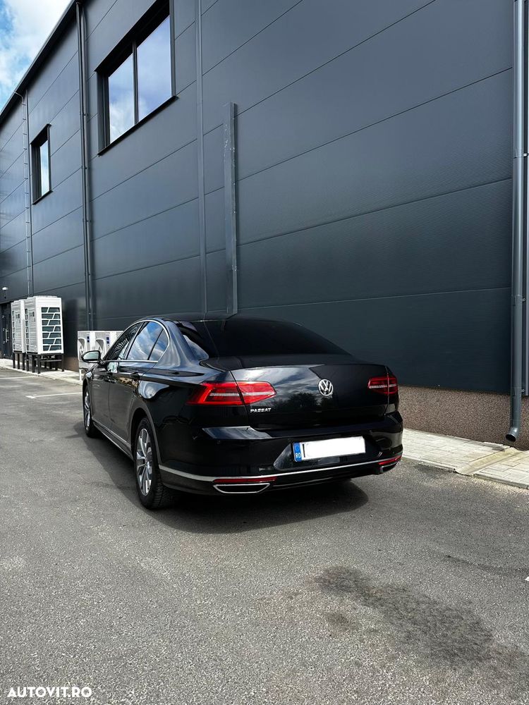 Volkswagen Passat 2.0 TDI DSG R Executive - 9