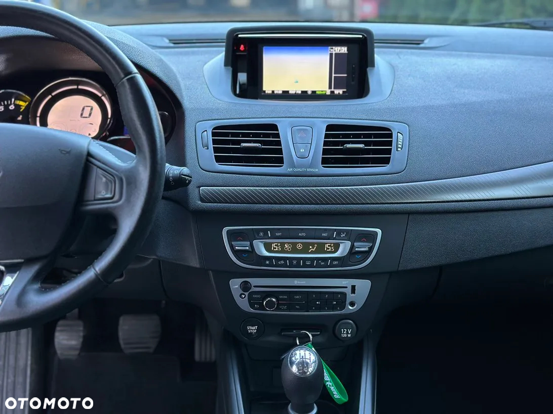 Renault Megane Grandtour ENERGY TCe 115 Start & Stop Bose Edition - 29