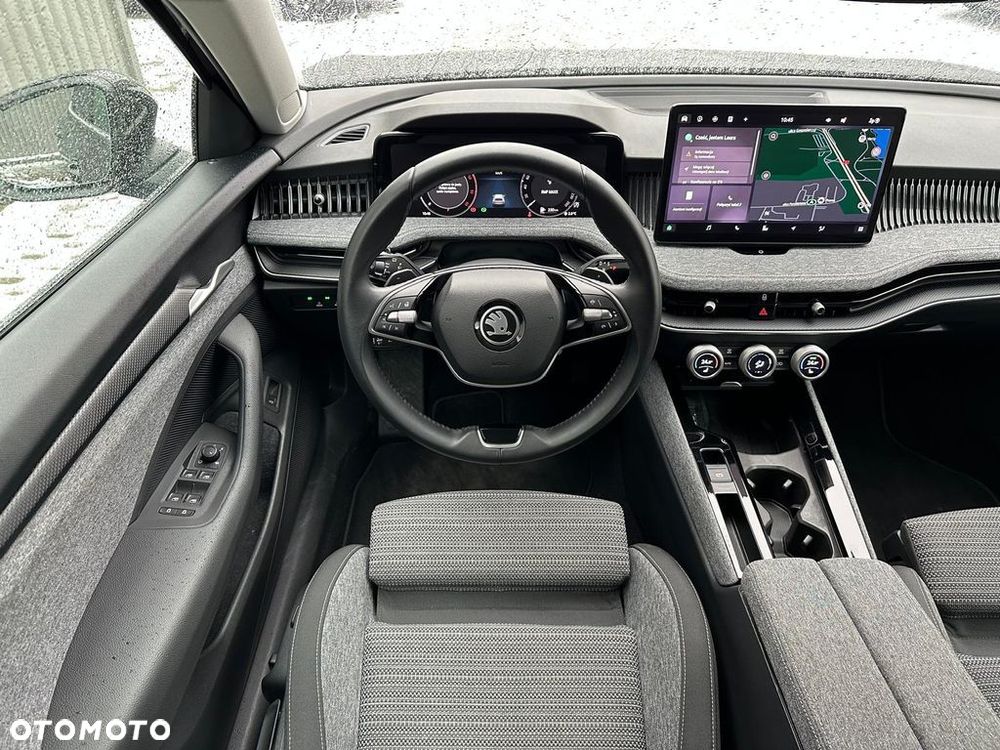 Skoda Superb 2.0 TDI SCR Selection DSG - 10