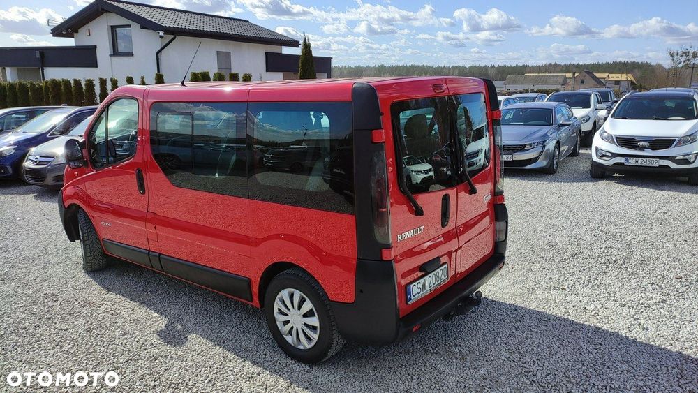 Renault Trafic - 13