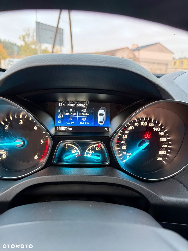 Ford Kuga - 21