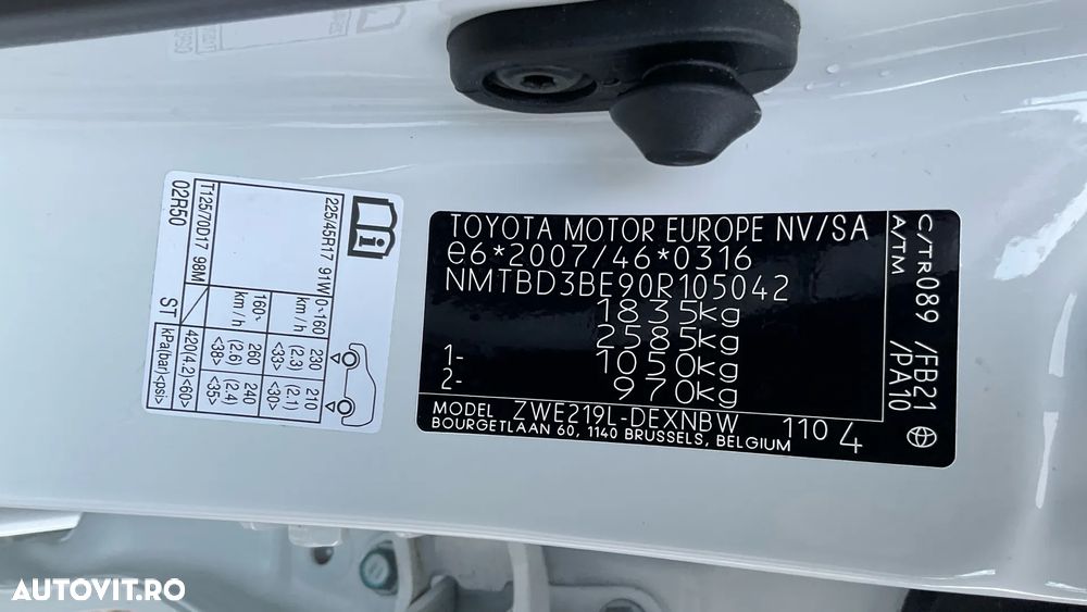 Toyota Corolla 1.8 HSD Dynamic - 33