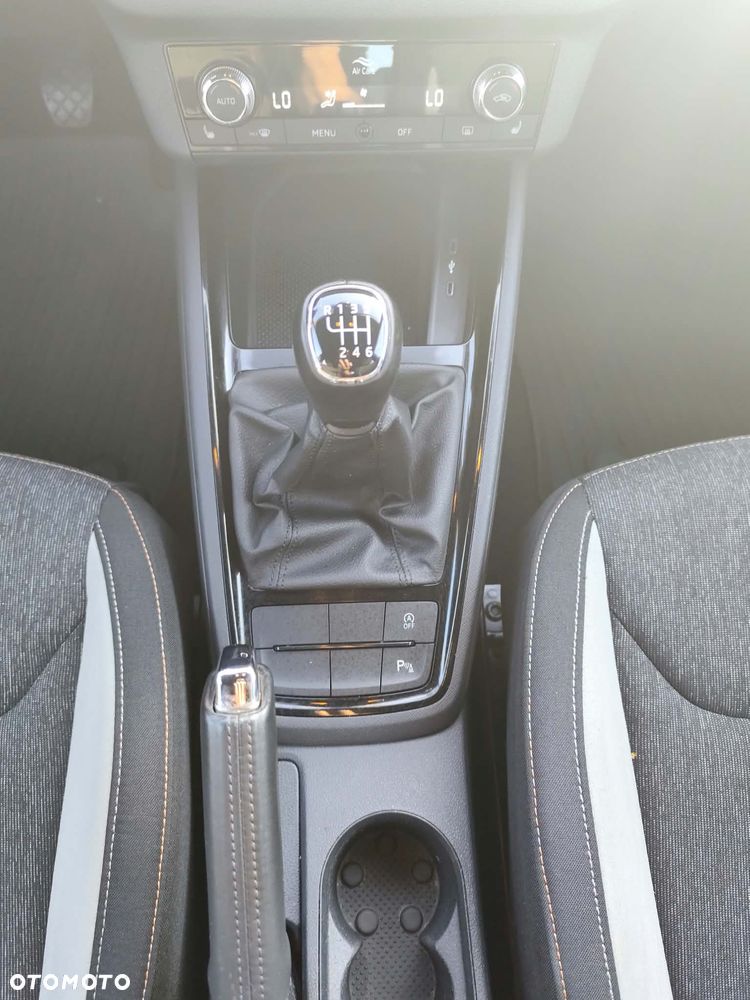 Skoda Kamiq 1.0 TSI Style - 27