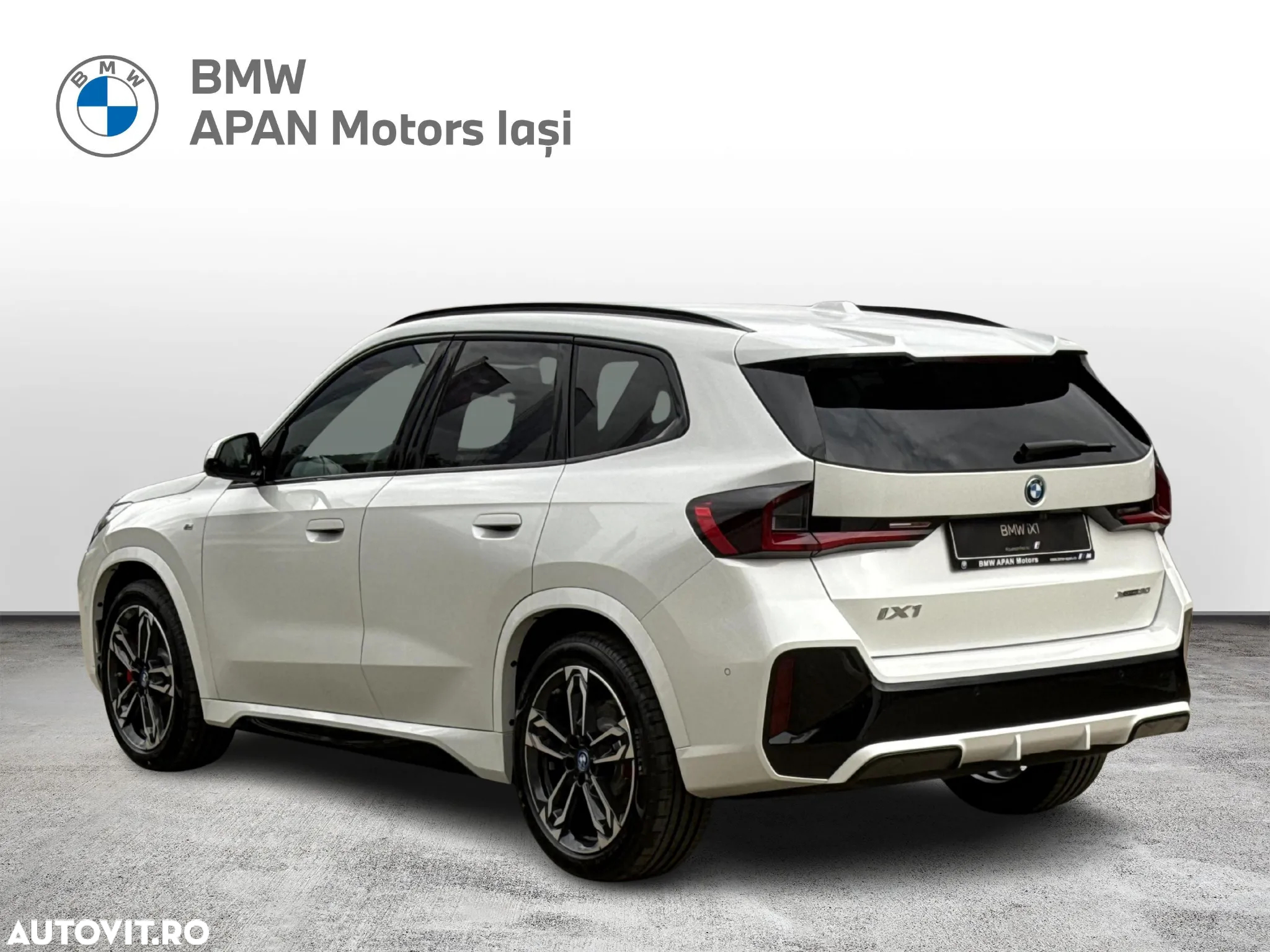 BMW iX1 xDrive30 - 6
