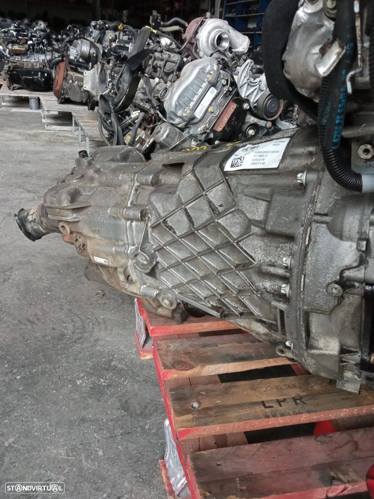 Caixa de 6 velocidades Mercedes Sprinter REF: 711 680 - 23