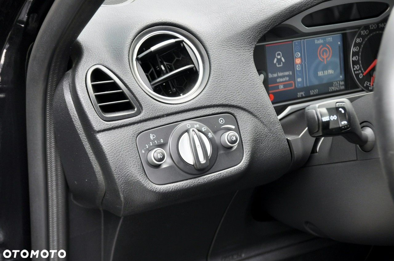 Ford S-Max - 36