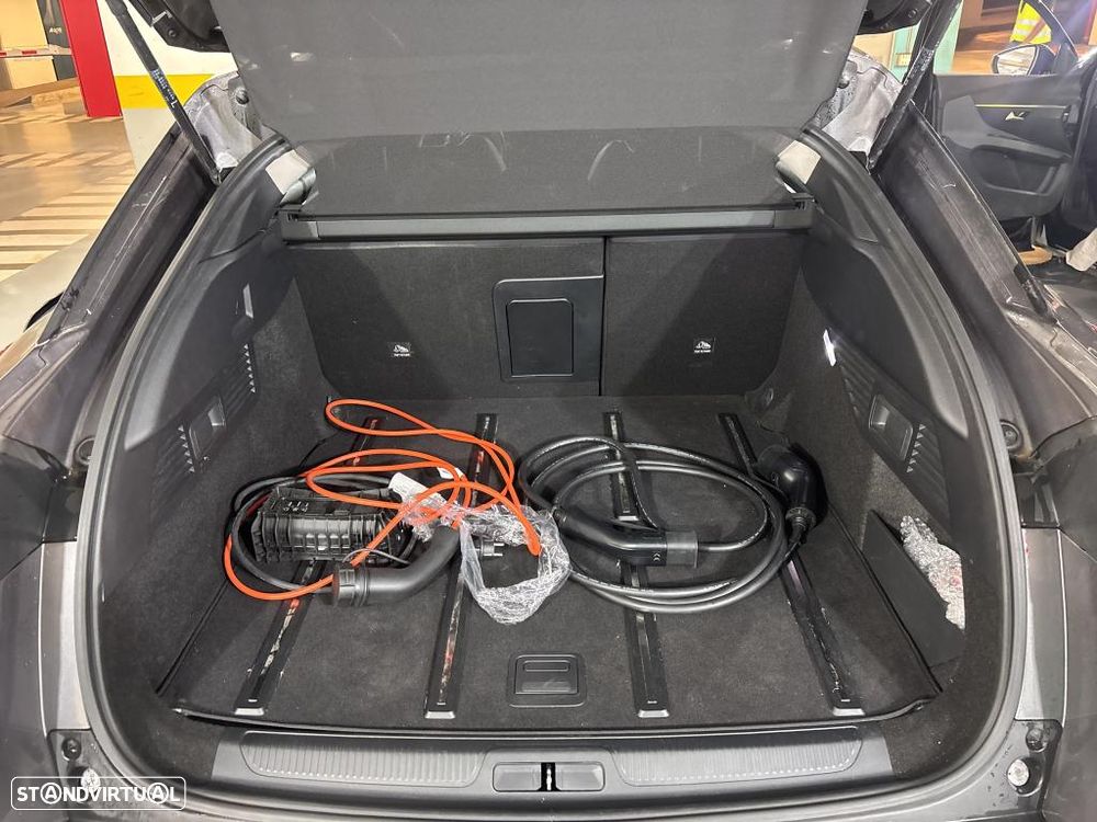 Citroën C5 X 1.6 Hybrid Feel Pack e-EAT8 - 9