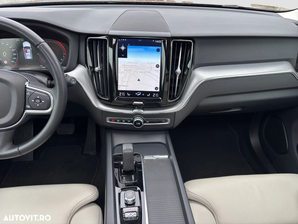 Volvo XC 60 T8 Twin Engine AWD Inscription - 9