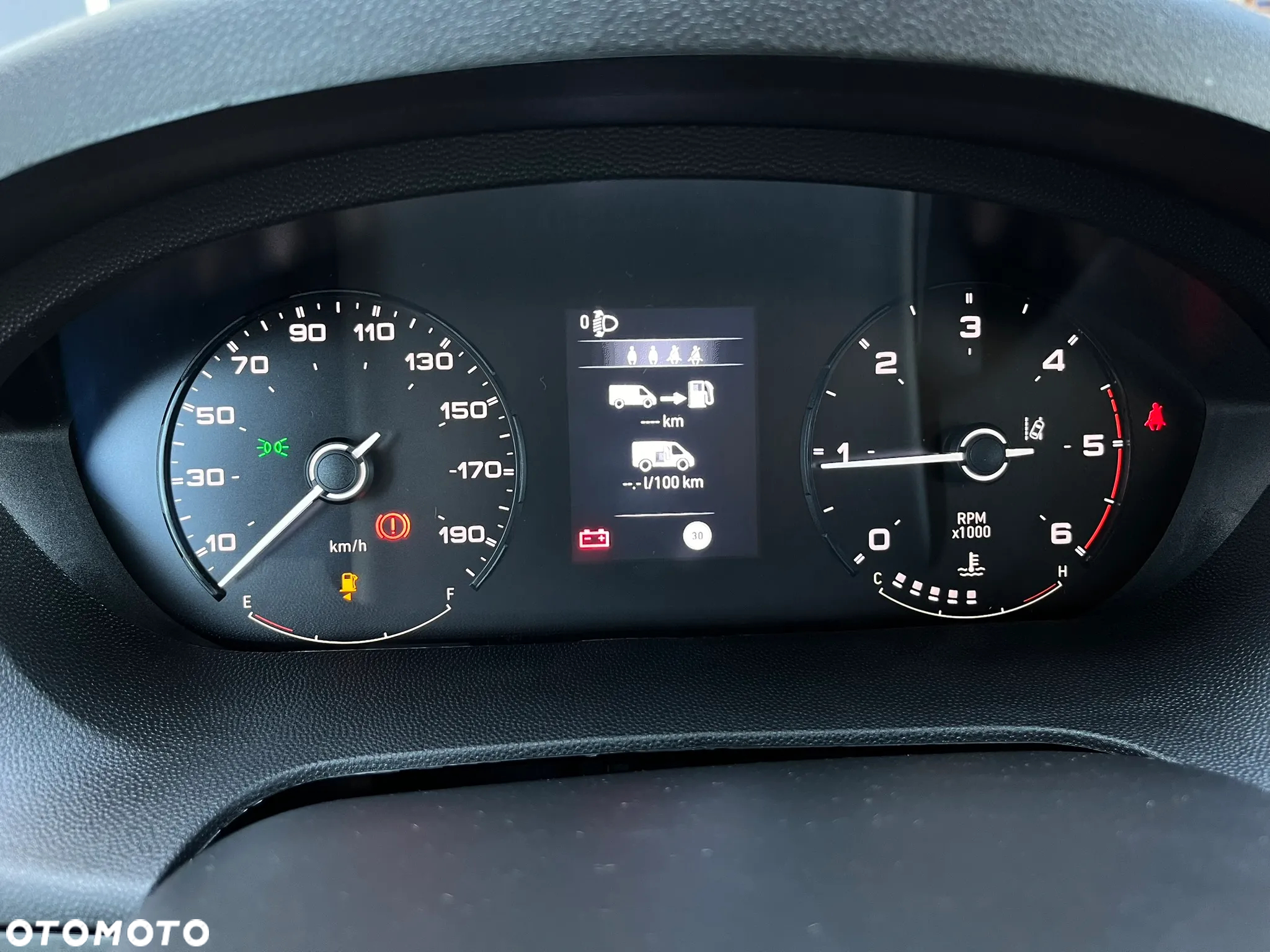 Peugeot Boxer Doka Podwójna Kabina| Skrzynia| 6 PALET|140KM MT6| Euro 6E |DMC 3.5t - 16