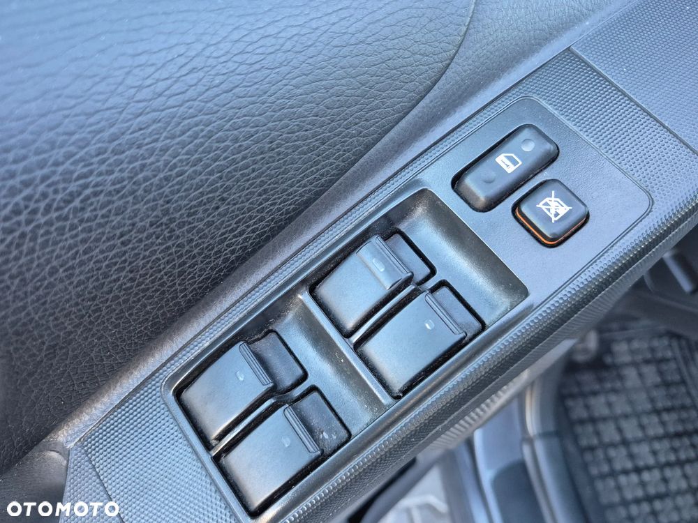 Toyota Corolla Verso 1.6 Premium - 14