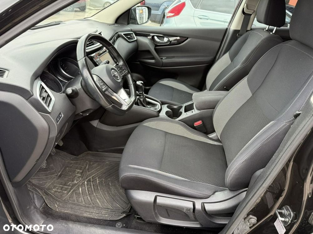 Nissan Qashqai 1.5 dCi Visia - 21