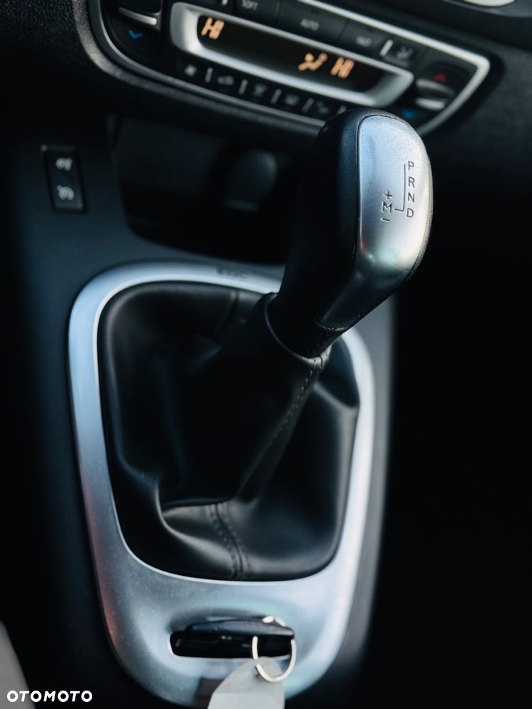 Renault Scenic 1.5 dCi Energy Limited EDC EU6 - 17