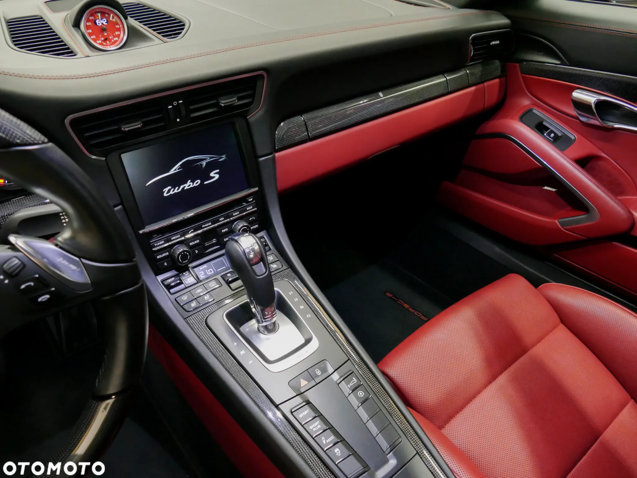 Porsche 911 Turbo S - 16