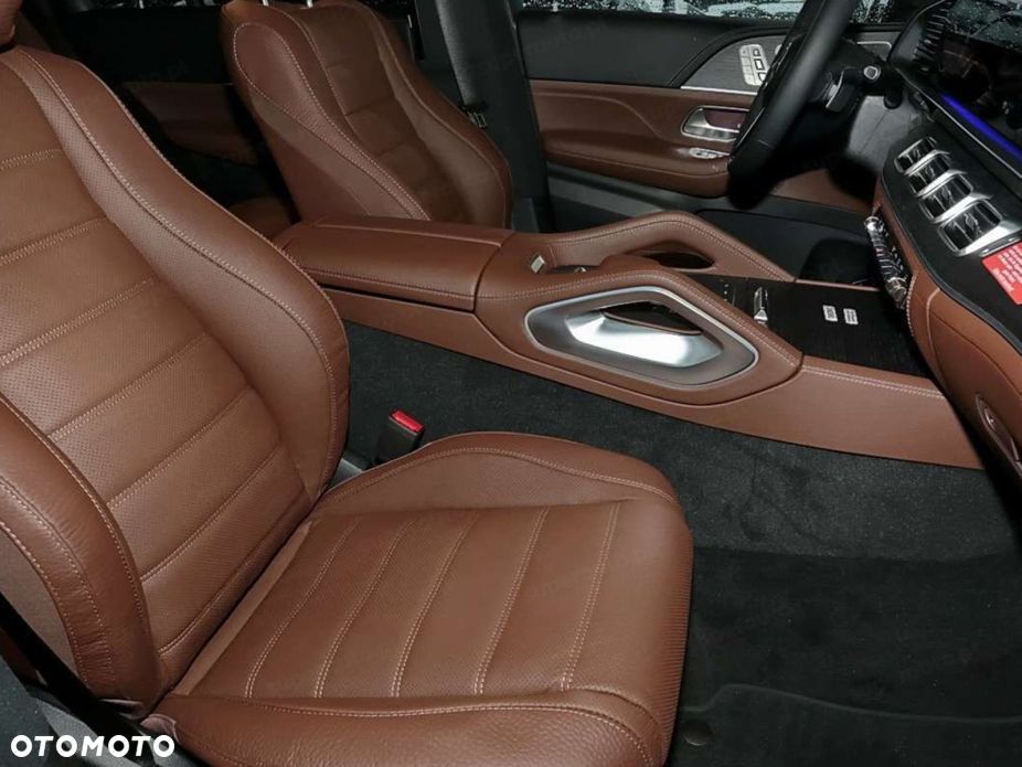 Mercedes-Benz GLE 300 d mHEV 4-Matic AMG Line - 8