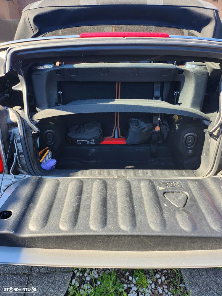 MINI Cabrio Cooper D - 12