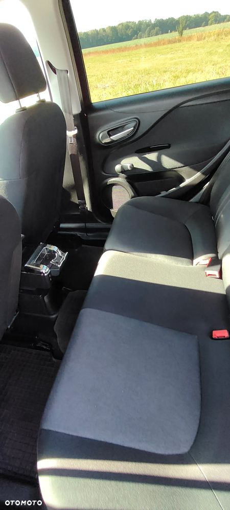 Fiat Punto 1.4 Easy S&S - 18