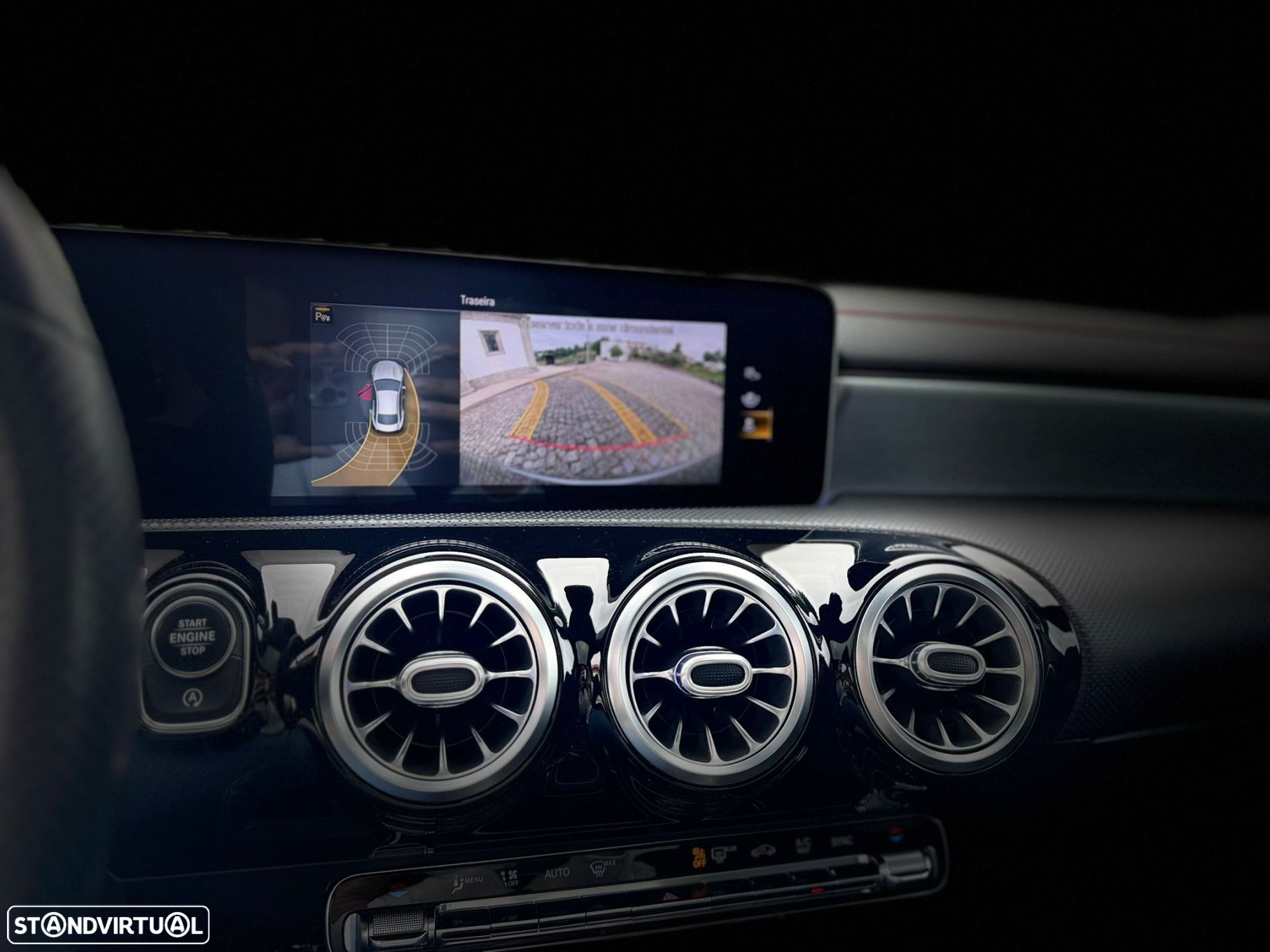 Mercedes-Benz CLA 180 - 12