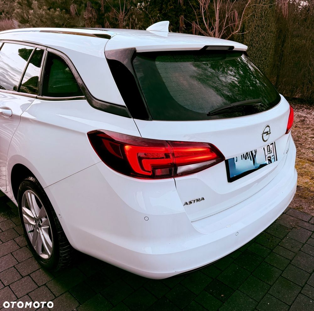 Opel Astra 1.6 CDTI Dynamic - 5