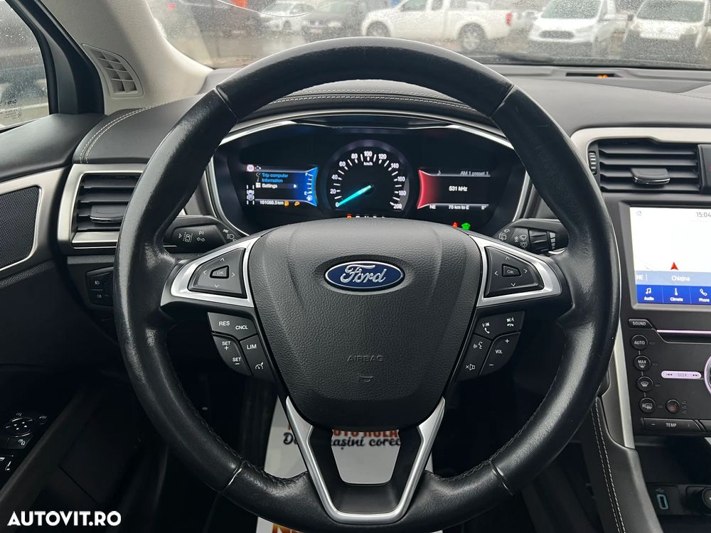 Ford Mondeo 2.0 HEV Vignale - 20