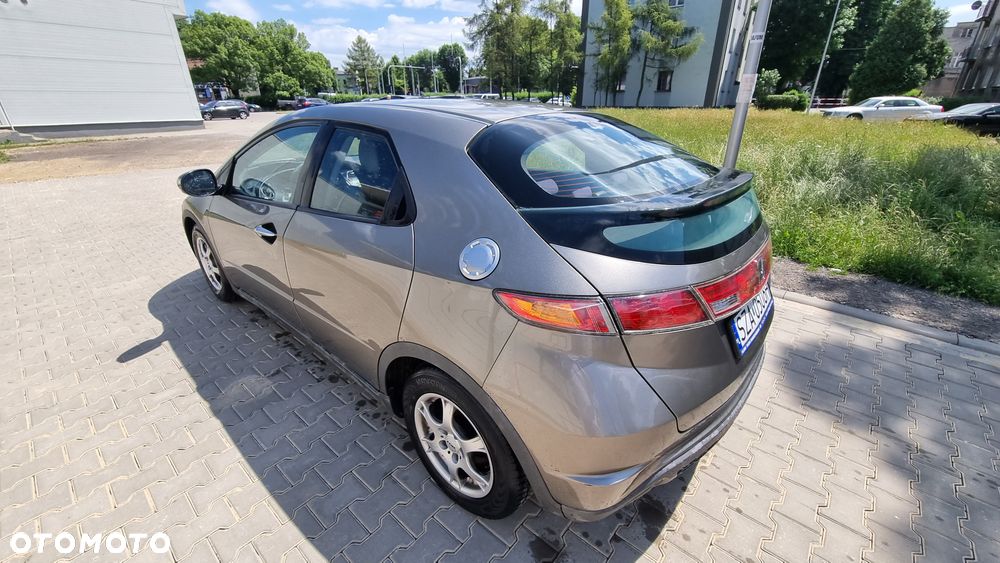 Honda Civic 1.4 Base - 8