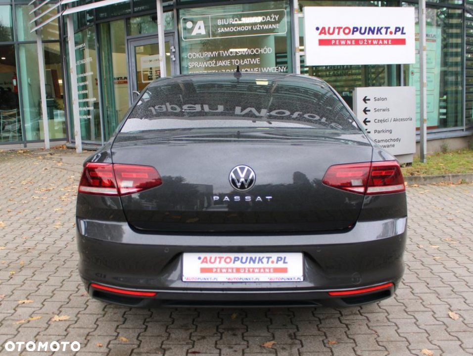 Volkswagen Passat - 6