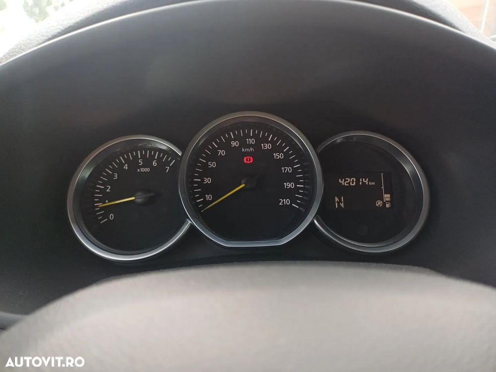 Dacia Logan TCe 90 CVT Comfort - 14