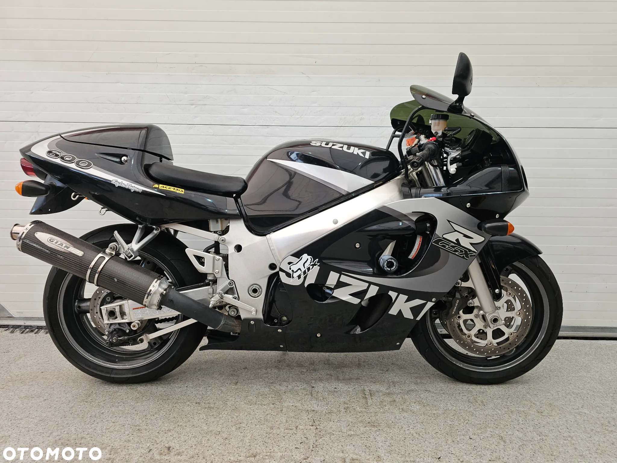 Suzuki GSX - 4
