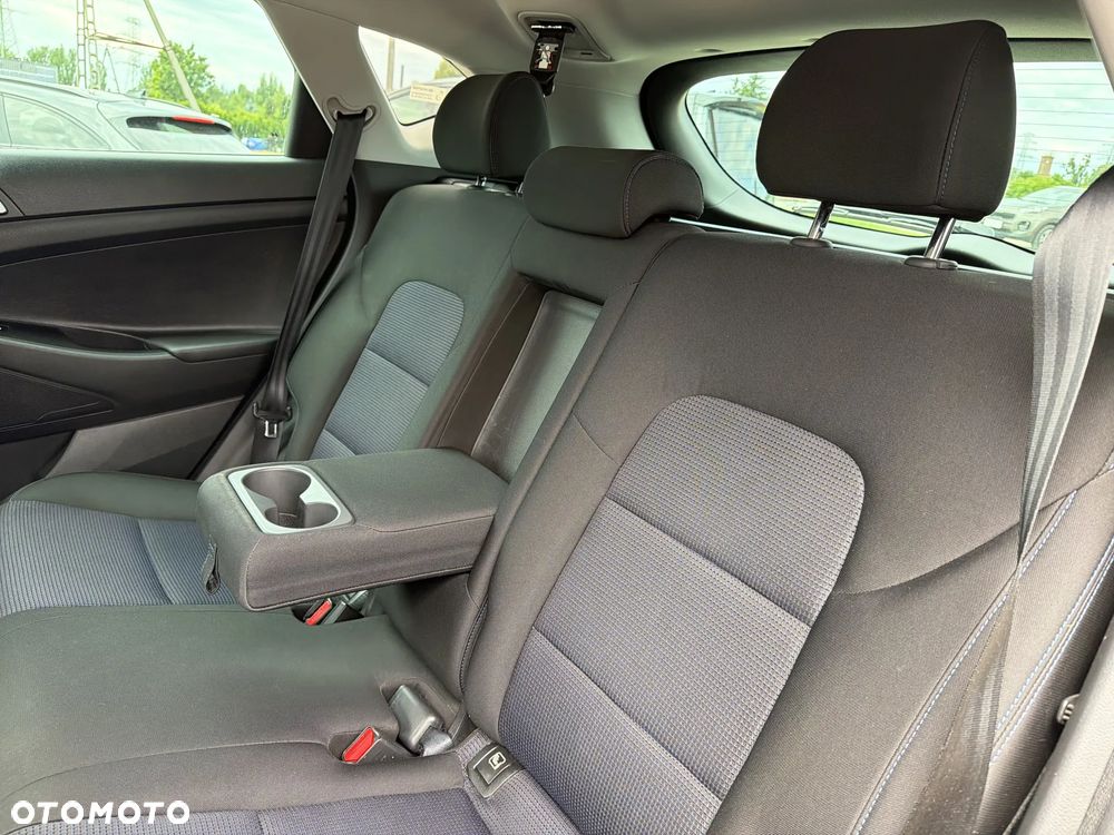 Hyundai Tucson 1.6 GDI BlueDrive Comfort 2WD - 17