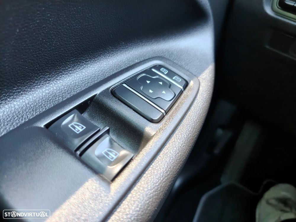 Renault Zoe (c/ Bateria) Life 40 - 26