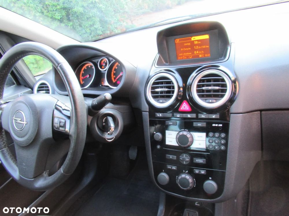 Opel Corsa 1.4 16V Energy - 39