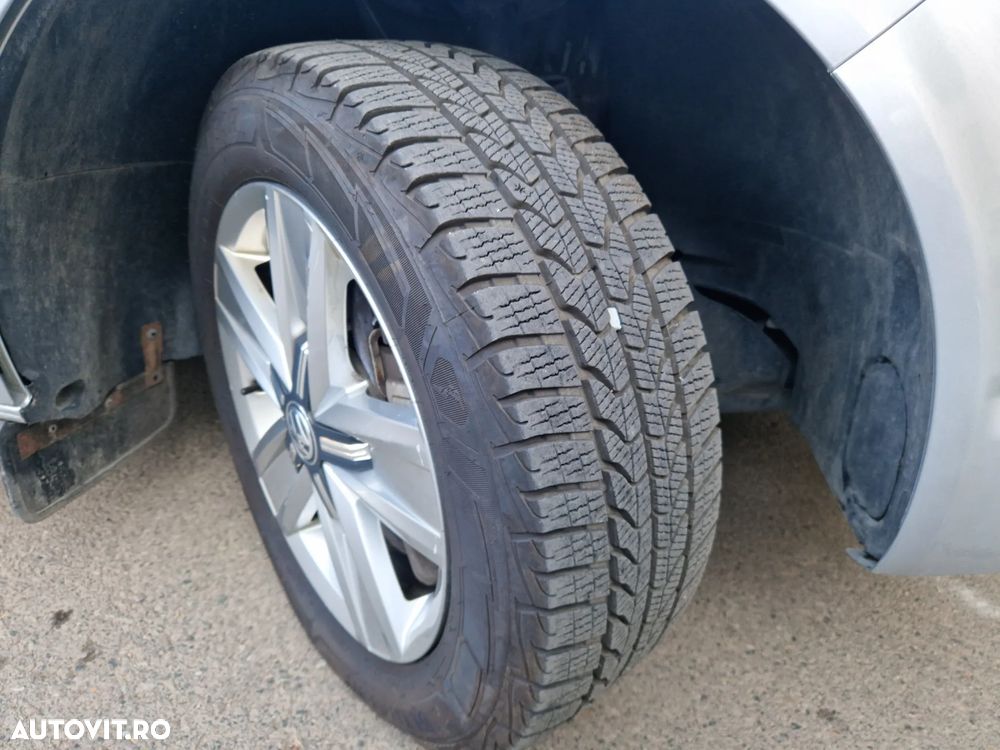 Volkswagen Multivan - 18