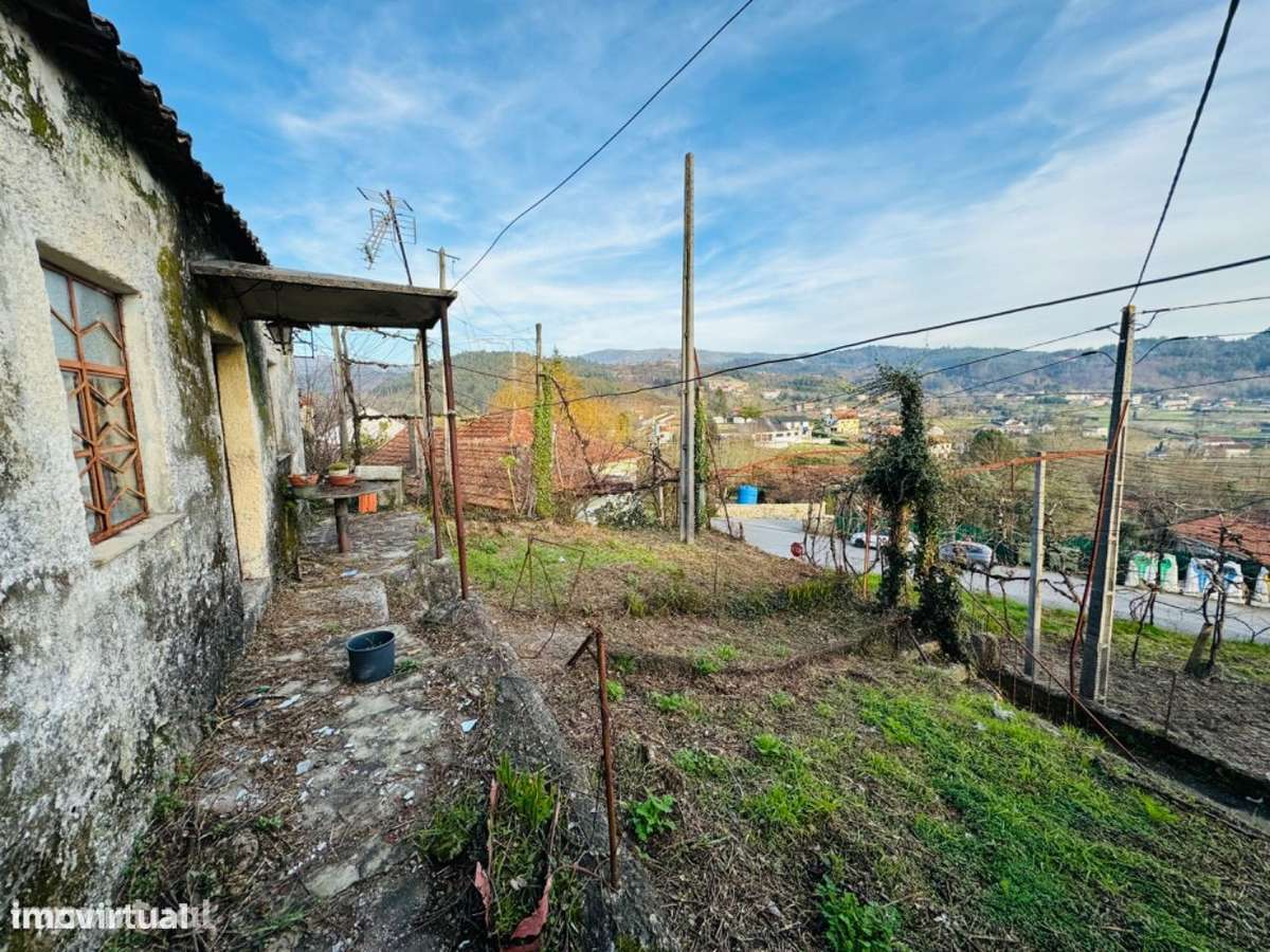 Moradia T2 com terreno e vistas naturais - Grande imagem: 2/12