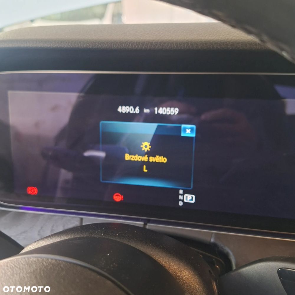 Mercedes-Benz Klasa E 450 4-Matic 9G-TRONIC - 17